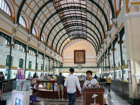 ホーチミン 乗り継ぎ観光トランジットツアー　空港発着で市内観光＆名物バインミーを満喫！ ＜5時間貸切／日本語ガイド／タンソニャット国際空港発着＞