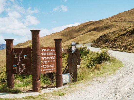 スキッパーズキャニオン半日ツアー　断崖の名道とゴールドラッシュの歴史を巡る4WD体験！＜3～4時間／英語ドライバーガイド／音声ガイド付き／クイーンズタウン発＞