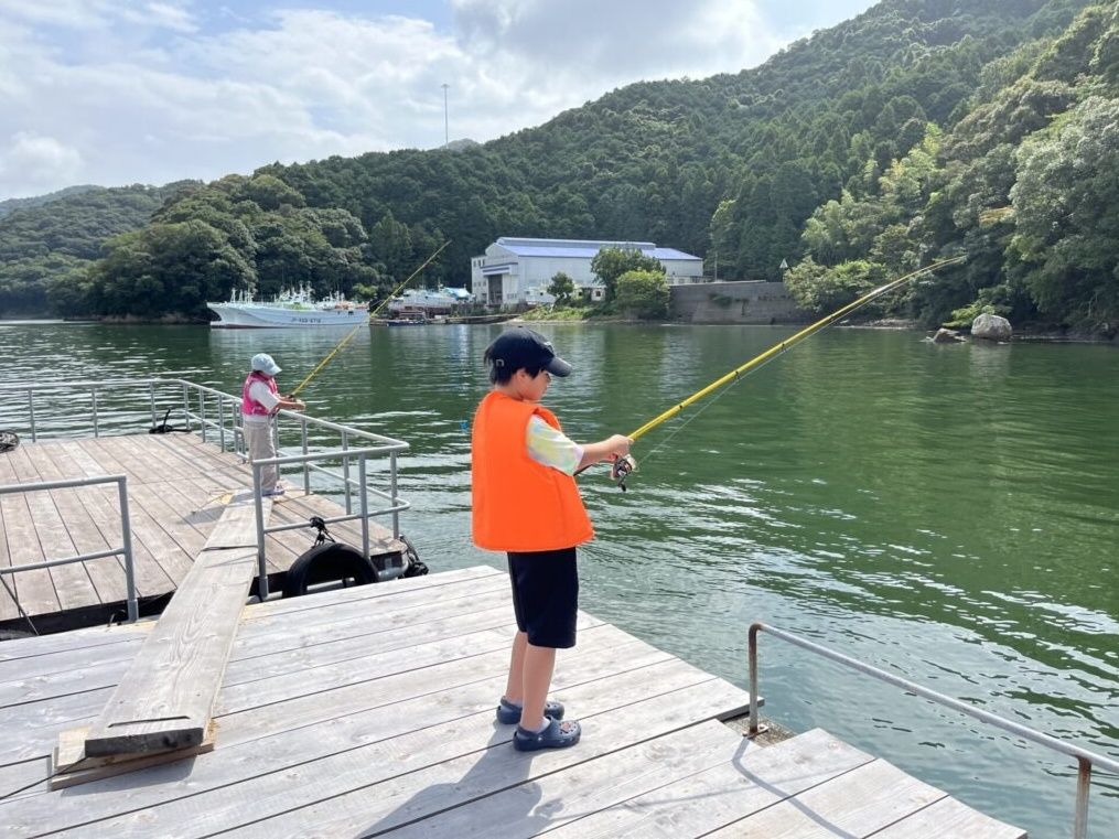 筏でガシラ釣り体験 手ぶらでOK！地元インストラクター同行＜釣具一式