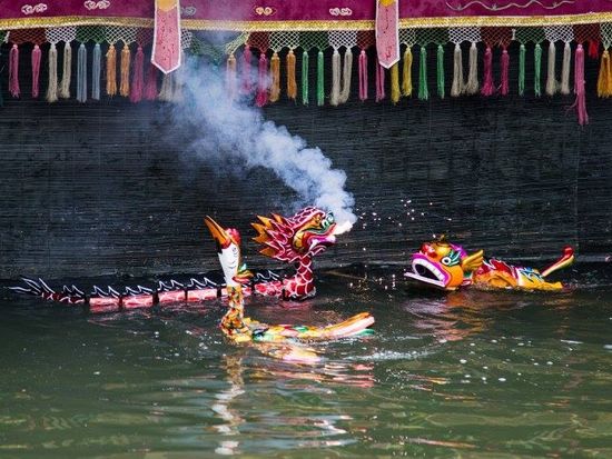 nha-hat-mua-roi-thang-long-7_1681313558