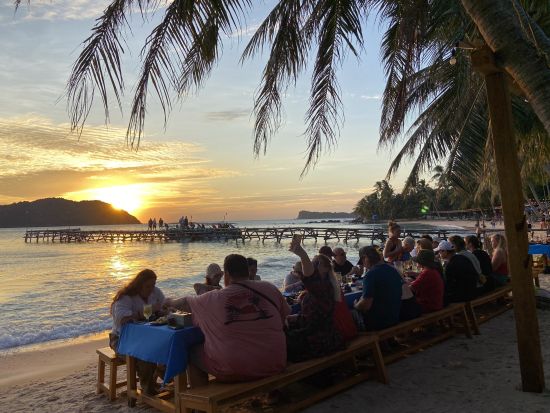 フーコック2島ツアー　シュノーケリング＆サンセットBBQ＜午後／英語ガイド／夕食付き＞