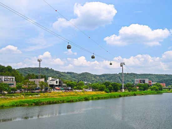 Sogeumsan Grand Valley_Cable car_pixta_127228758_M