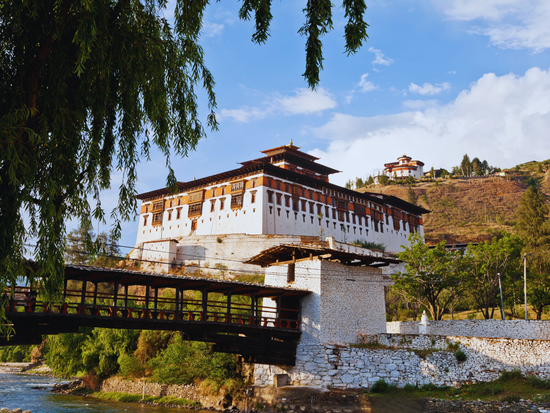 rinpung dzong in paro, bhutan