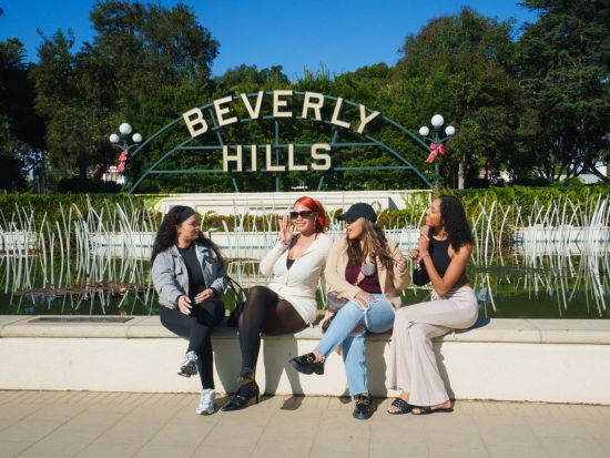 ロサンゼルス オープンエア・バスツアー　ハリウッド＆ビバリーヒルズ＆セレブ豪邸など ＜日本語オーディオガイドあり／英語ドライバーガイド／ハリウッド発＞