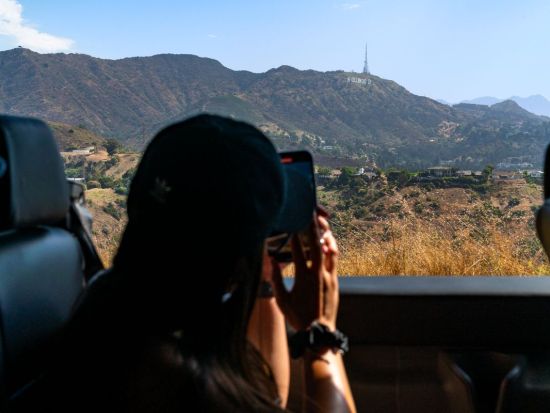 ロサンゼルス オープンエア・バスツアー　ハリウッド＆ビバリーヒルズ＆セレブ豪邸など ＜日本語オーディオガイドあり／英語ドライバーガイド／サンタモニカ発＞