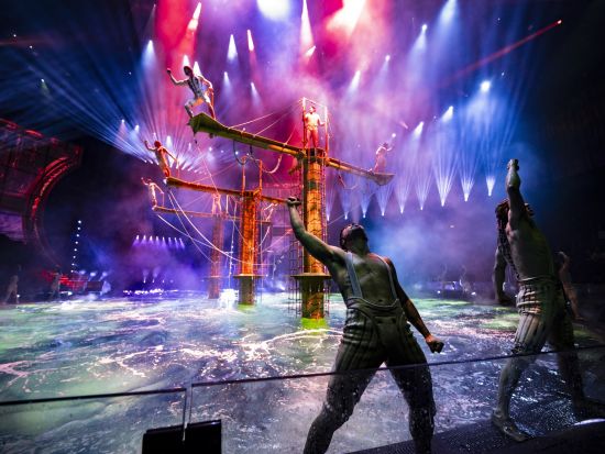 マカオ市内観光＋ハウス・オブ・ダンシングウォーター鑑賞　カジノ体験＆ビュッフェランチ付き＜混載／日本語ガイド／マカオ発＞