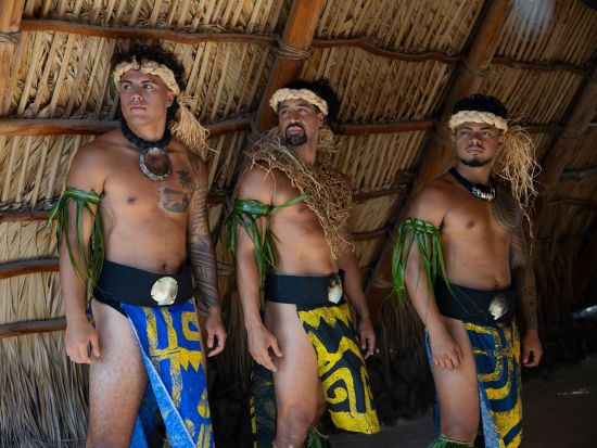 伝統ルアウ＆ハワイアンショー「カウラ・ルアウ」　ネイティブ・ハワイアン主導の本格ルアウショー＜コオリナ・リゾート内／送迎可＞