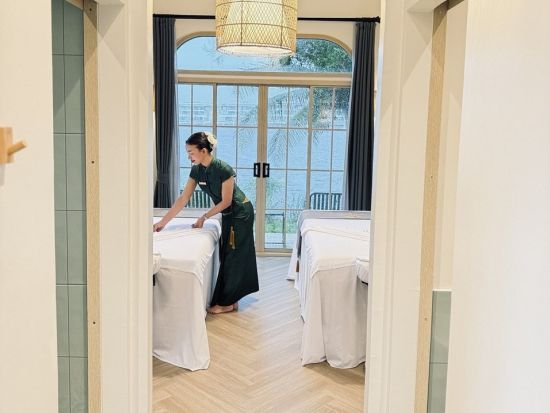 オアシススパ「OASIS SPA」トロピカルリトリート店　プーケット屈指のラグジュアリー空間で至福の癒し＜無料送迎地区あり＞