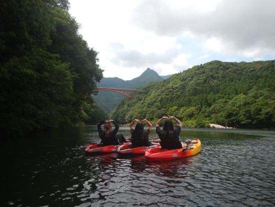 安房川リバーカヤック 屋久島公認ガイドきまたガイドがご案内 <宮之浦～安房～尾之間エリア送迎可能／1名参加可能／3時間＞by屋久島らんぶりん