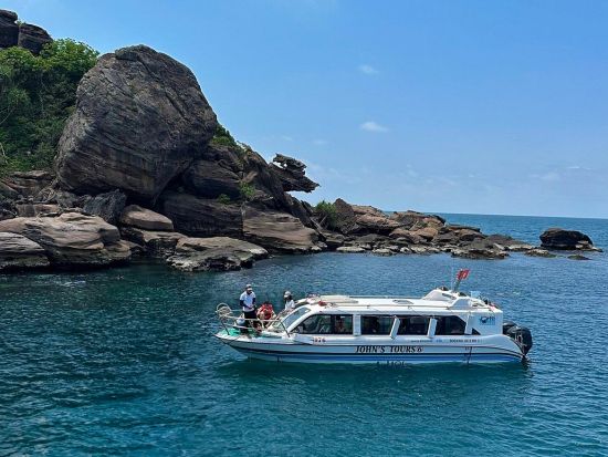 フーコック2島ツアー　シュノーケリング＆サンセットBBQ＜午後／英語ガイド／夕食付き＞