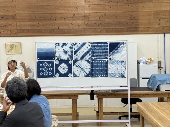 琉球藍染め体験 やんばるの森で天然発酵建て藍を体感 伝統技法と自然派染料を学ぼう＜60分～90分／団体様大歓迎／沖縄本島＞