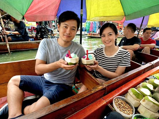 Damnoen Saduak Floating Market 