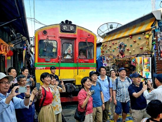 Maeklong Railway 05 JP 1200 pixel OK