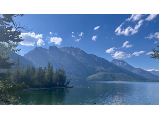 イエローストーン国立公園＆グランドティトン国立公園　4泊5日観光ツアー ＜6～9月／英語ガイド／ボーズマン発＞