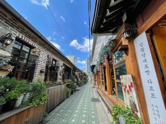 200014625_base_176895767933012