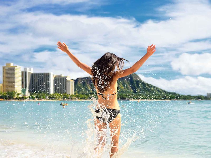 Hawaii_Oahu_shutterstock_275770301