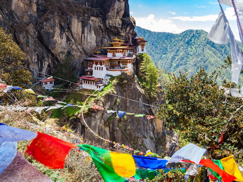 Bhutan_Paro_Taktshang Monastery_shutterstock_768787801