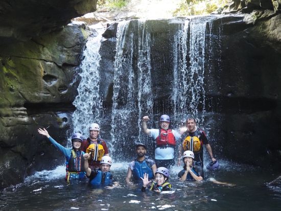 【貸切】SUPガイドと行くプライベートツアーマングローブSUPを軸に自由にカスタマイズして西表島を遊び尽くす＜大原港または送迎あり／西表島＞