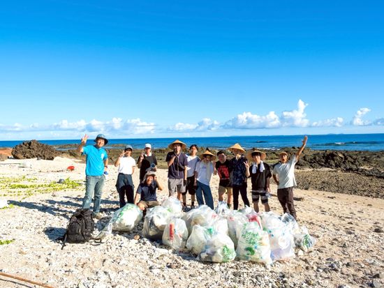 粟国島ビーチクリーン、2025年8月