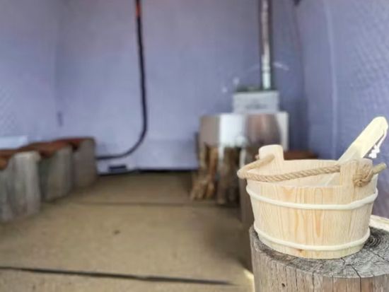 猪苗代湖フィンランド式サウナプラン　約3時間の体験で極上の「ととのう」を感じ、猪苗代湖を水風呂代わりにクールダウン＜12歳以上参加可／通年／福島県猪苗代湖＞