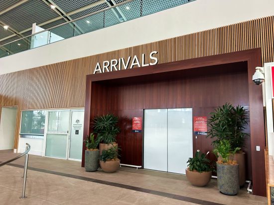 【日本語ドライバーガイド貸切】観光、ショッピング、お食事など自由に楽しめる、日本語チャータープラン ＜1～20名／4～10時間／空港送迎可能＞