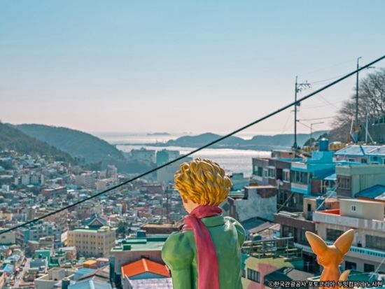 釜山半日観光ツアー 定番人気スポットめぐり！甘川文化村＆ダイヤモンドタワー＆龍頭山公園＆カントン市場＆BIFF広場 &チャガルチ市場＜午前／日本語ガイド＞