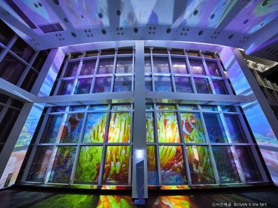 釜山夜景ツアー　BUSAN X the SKY入場＆民楽ザマーケット散策＆広安大橋夜景観賞 ＜ナッコプセ夕食／日本語ガイド＞