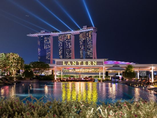 フラトンベイホテル　絶景ルーフトップバー「ランタン」　事前予約サービス ＜席のみ予約＞