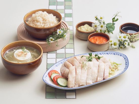 チャターボックス「Chatterbox」 ヒルトン・シンガポール・オーチャードホテル シンガポール名物 チキンライスの名店＜席のみ予約＞