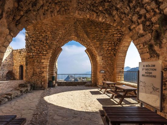 st-hillarion-castle-heritage-north-cyprus