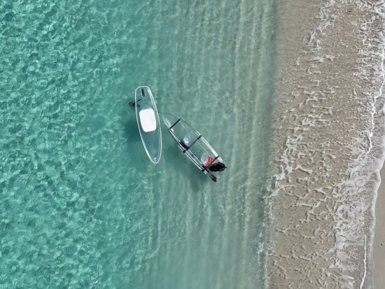 【貸切】ユニの浜上陸 クリアSUP/クリアカヤック選択可＜120分／ドローン撮影付／返金保証／宮古島＞