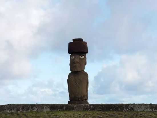 ahu-akivi-los-siete-moais_2000_2