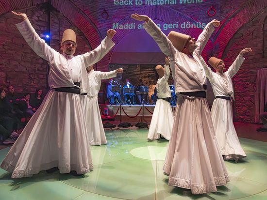 Hodjapasha Whirling Dervishes Show and Exhibition5
