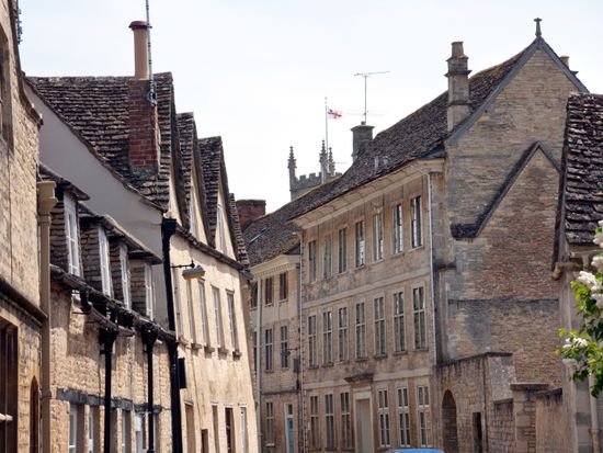 UK_Stratford Upon Avon_shutterstock_1020976384