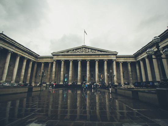 tamara-menzi-ZAd3Z9wOgOs-unsplash