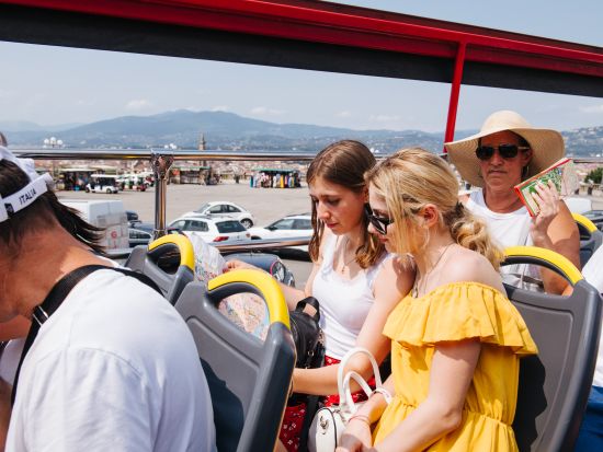 イタリア高速鉄道で行く！フィレンツェ日帰り観光　ホップオン・ホップオフバス1日乗車券付き＜英語ガイド／ローマ発＞