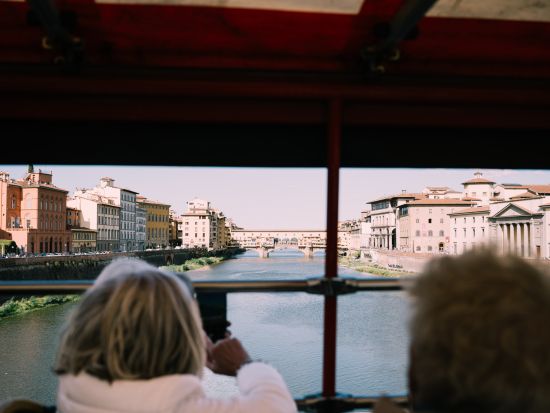 イタリア高速鉄道で行く！フィレンツェ日帰り観光　ホップオン・ホップオフバス1日乗車券付き＜英語ガイド／ローマ発＞