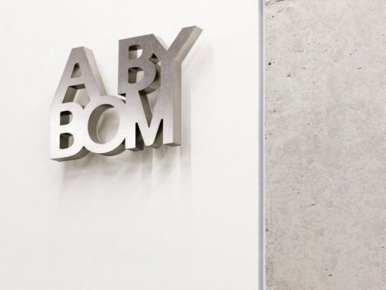 ソウル A BY BOM「エイバイボム」　有名サロンでトップデザイナーによるヘア＆メイク体験！ ＜狎鴎亭ロデオ駅徒歩8分＞