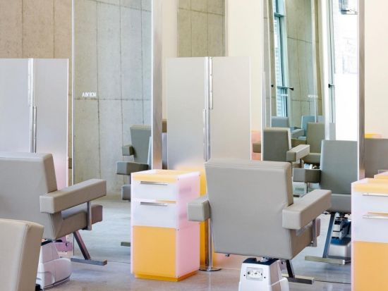 ソウル A BY BOM「エイバイボム」　有名サロンでトップデザイナーによるヘア＆メイク体験！ ＜狎鴎亭ロデオ駅徒歩8分＞