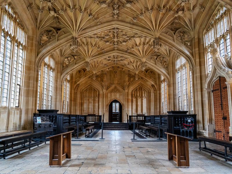 Divinity School_AdobeStock_649184139