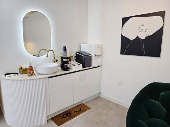 First Light 「ファーストライト」海雲台 リピーターも多数のトータルビューティーエステサロン＜萇山（チャンサン）駅9番出口徒歩2分＞