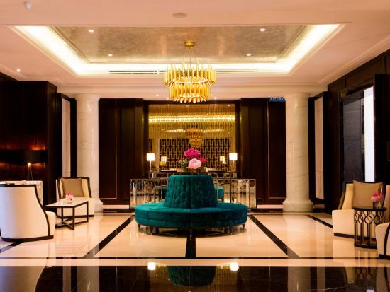 帰国日プラン！5つ星ホテル「ザ・リッツカールトン クアラルンプール」 アロママッサージ＋アフタヌーンティー＋空港お送り ＜貸切送迎車＞