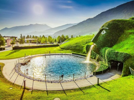 スワロフスキー・クリスタルワールド入場チケット　事前予約サービス＜往復送迎付きプラン選択可＞＊申込と同時に即予約確定