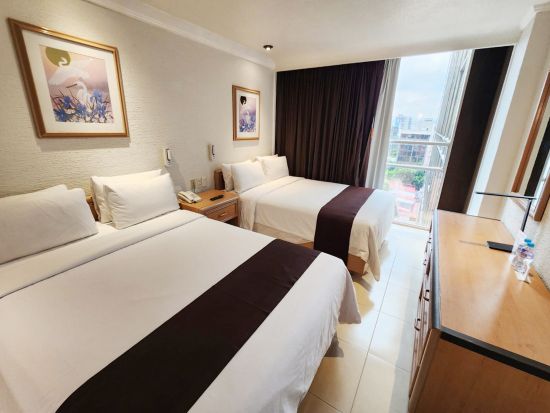 【混載】BTS WORLD TOUR メキシコシティ公演　ライブコンサート会場⇔市内往復送迎サービス　ホテル付きプランあり＜日付限定／日本語アシスタント同行＞