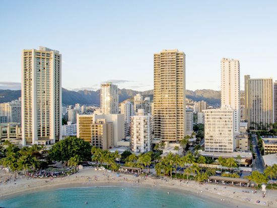 ワイキキ・ビーチ・タワー（Waikiki Beach Tower）宿泊　オーシャンフロントの高級コンドミニアムに滞在！＜ワイキキ＞