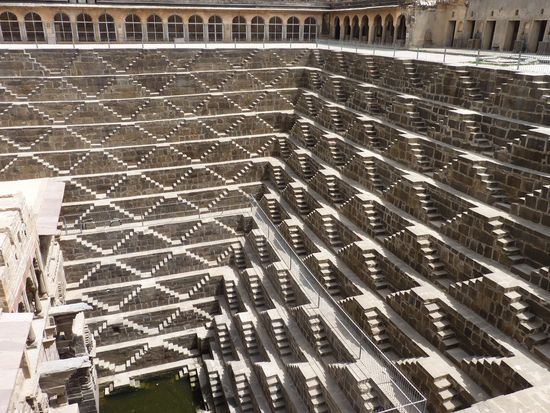 CHAND BAORI-1