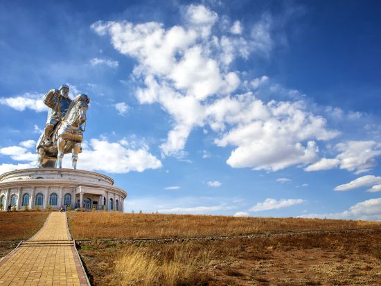 モンゴル遊牧民家庭ホームステイツアー