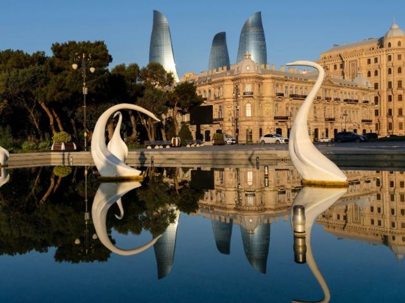 Baku2_Shutterstock