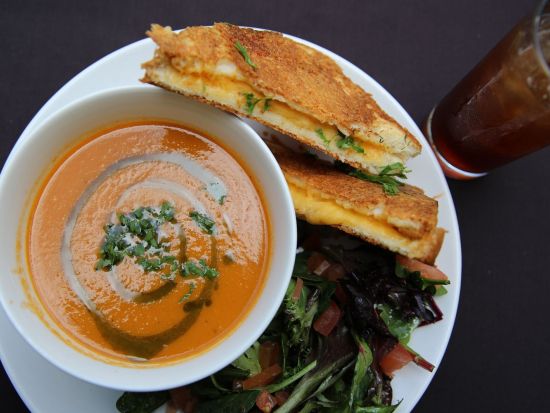 【レストラン座席予約】トラックス　ユニオンステーション内