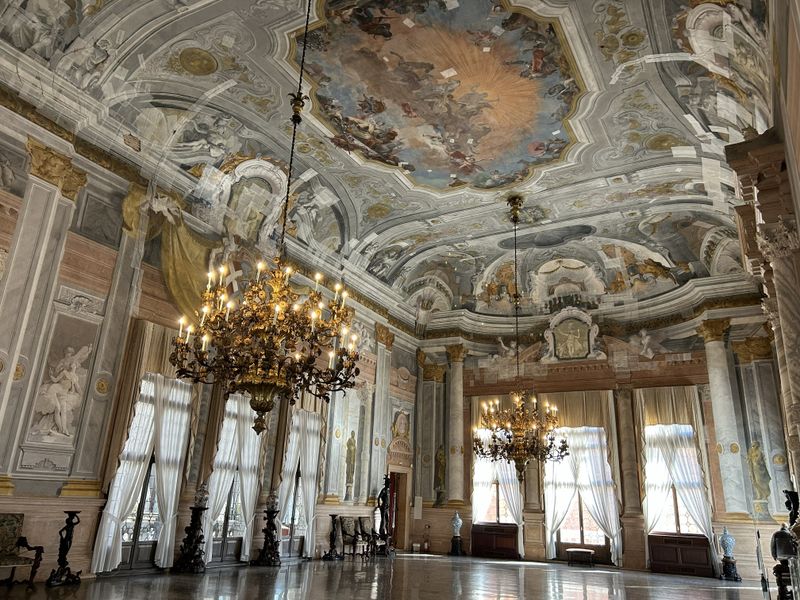 Cà Rezzonico 舞踏会の間 